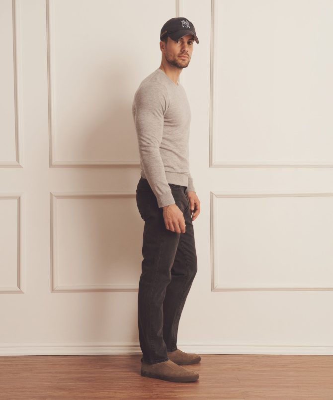 Super Fine Cashmere Long Sleeve Crewneck - Image 16