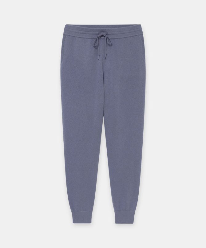 Off-Duty Cashmere Jogger - Image 9
