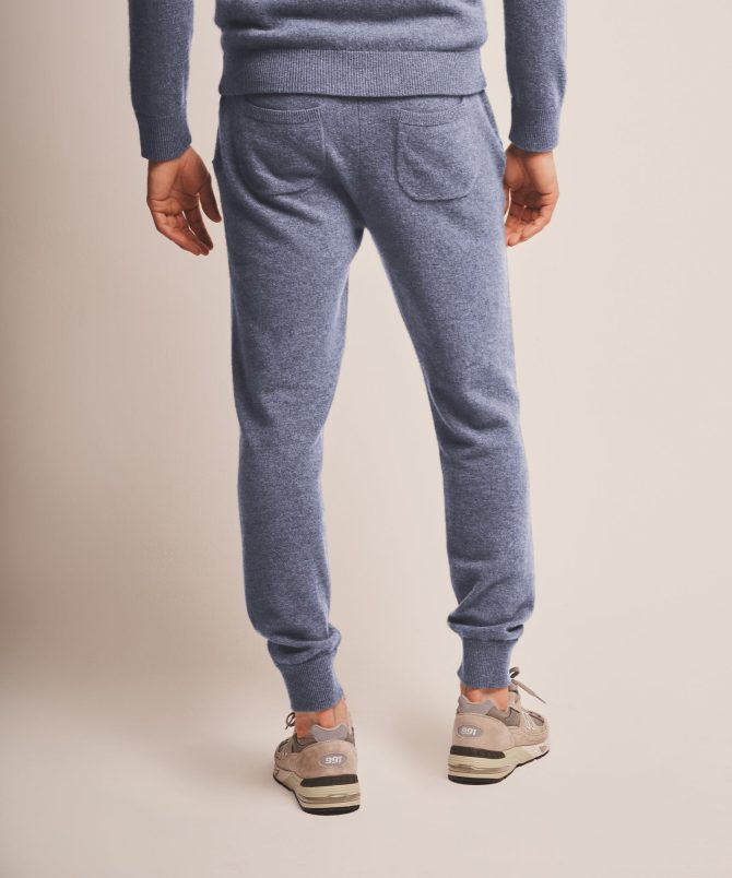 Off-Duty Cashmere Jogger - Image 34