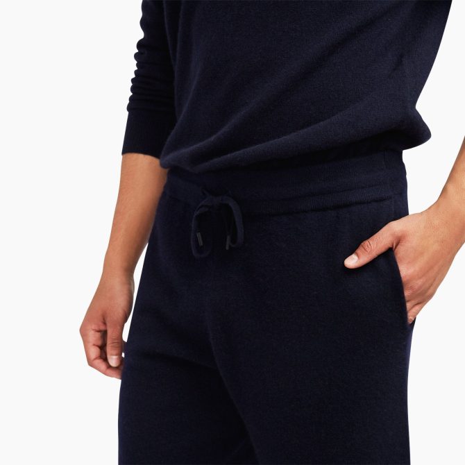 Signature Cashmere Shorts - Image 11
