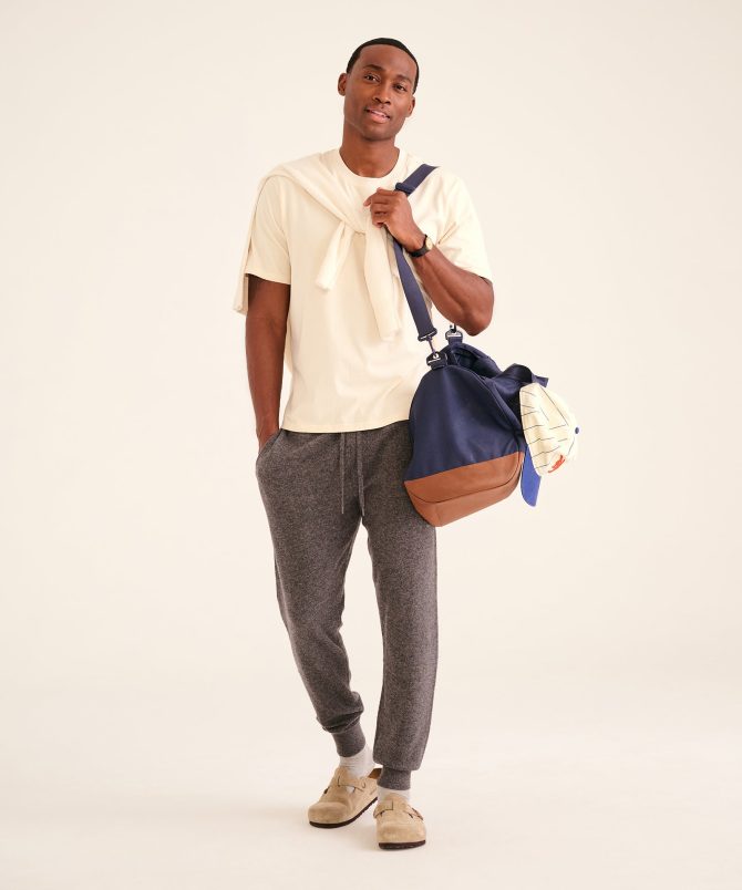 Off-Duty Cashmere Jogger - Image 36